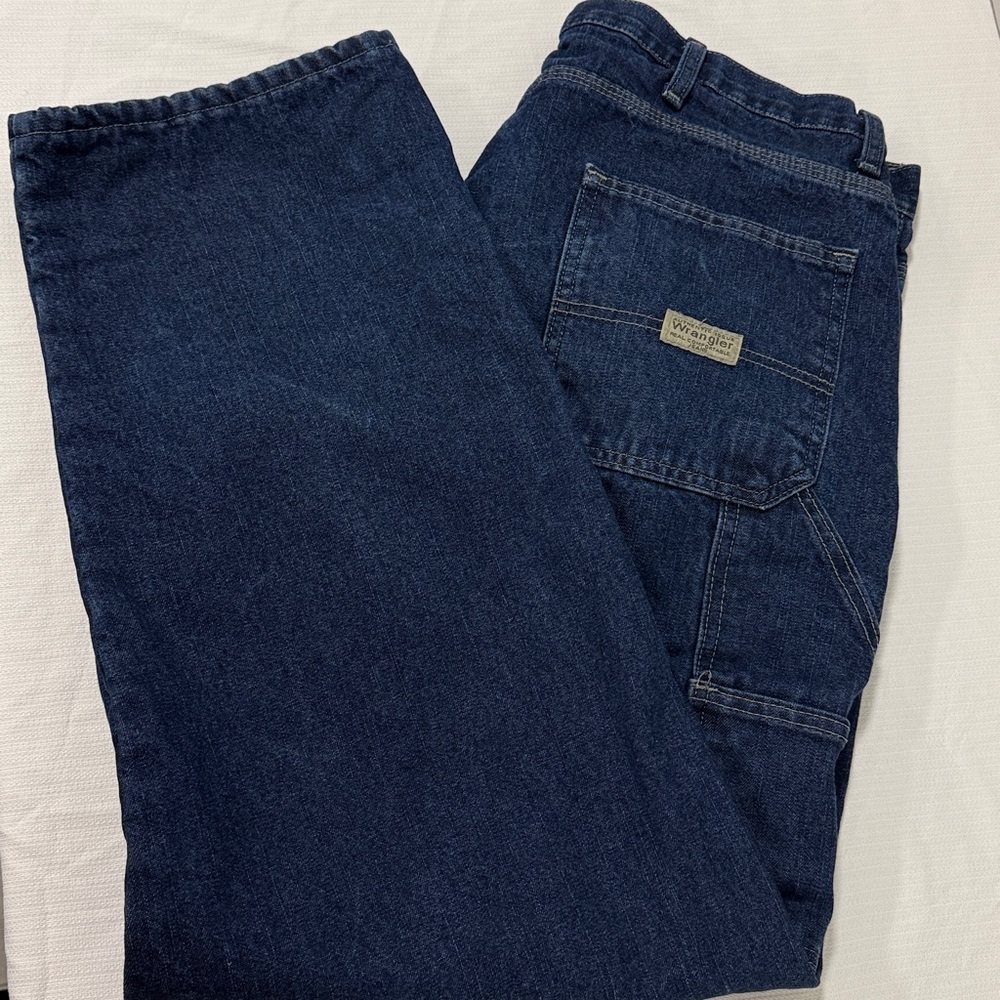 Wrangler Men's Deep Indigo Relaxed Jeans